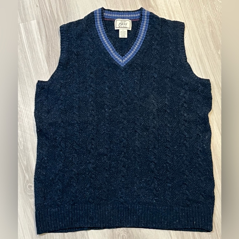 NWOT Jos A Bank Sweater Vest Men X Large
Blue Wool Blend Cable Knit ...